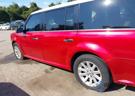 2010 Ford Flex Sel z USA, uszkodzony, nr VIN 2FMGK5CCXABA67955